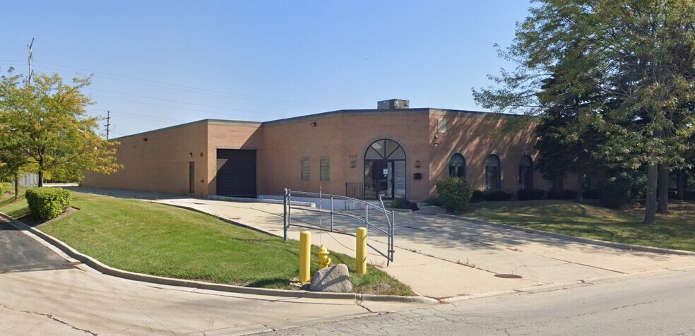 Primary Photo Of 320 Windy Point Dr, Glendale Heights Warehouse For Lease