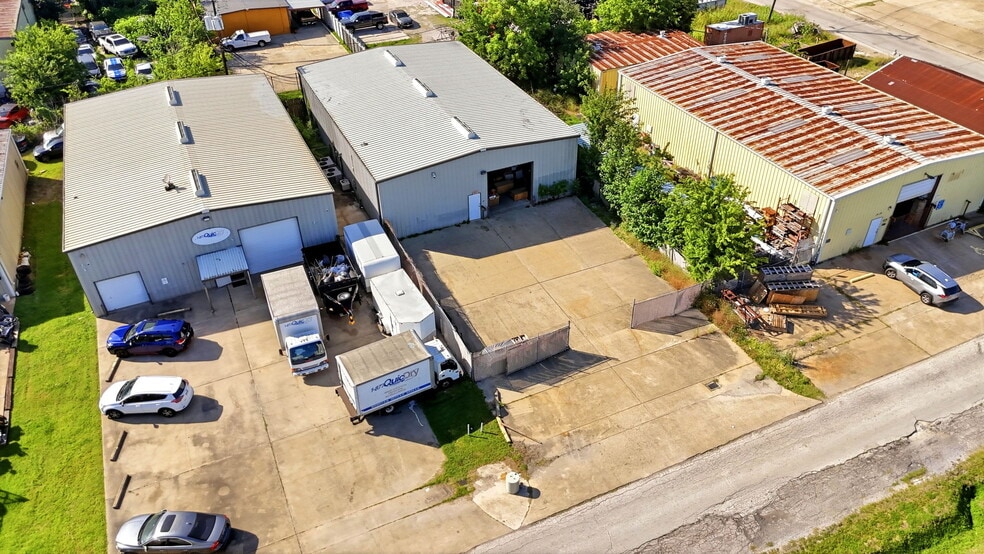 More Photos Of 1307 Illinois Ave, South Houston Warehouse For Sale