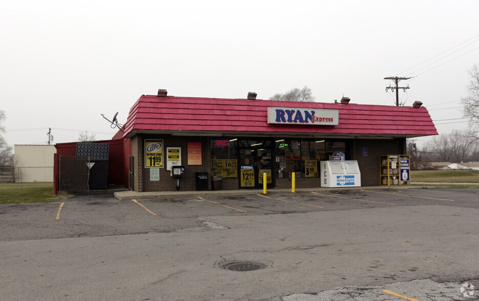 Primary Photo Of 22021 Ryan Rd, Warren Convenience Store For Sale