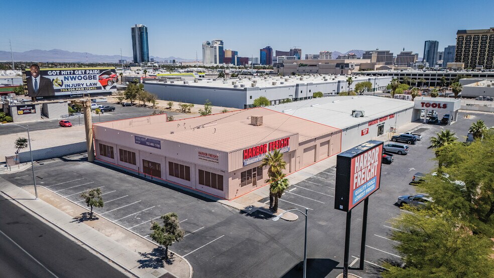 Primary Photo Of 4740 S Decatur Blvd, Las Vegas Showroom For Lease
