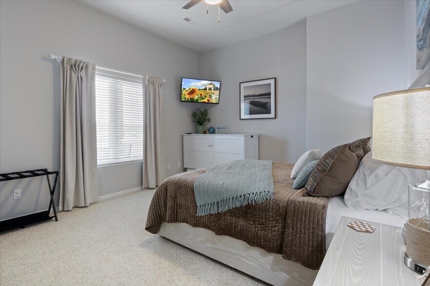More Photos Of 415 Gardenia Cir, Sunrise Beach Hospitality For Sale