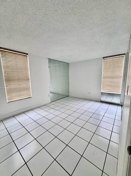 More Photos Of , Miami Multifamily For Sale