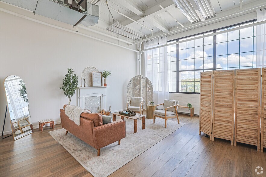 Photo of 6th Floor Ste 618