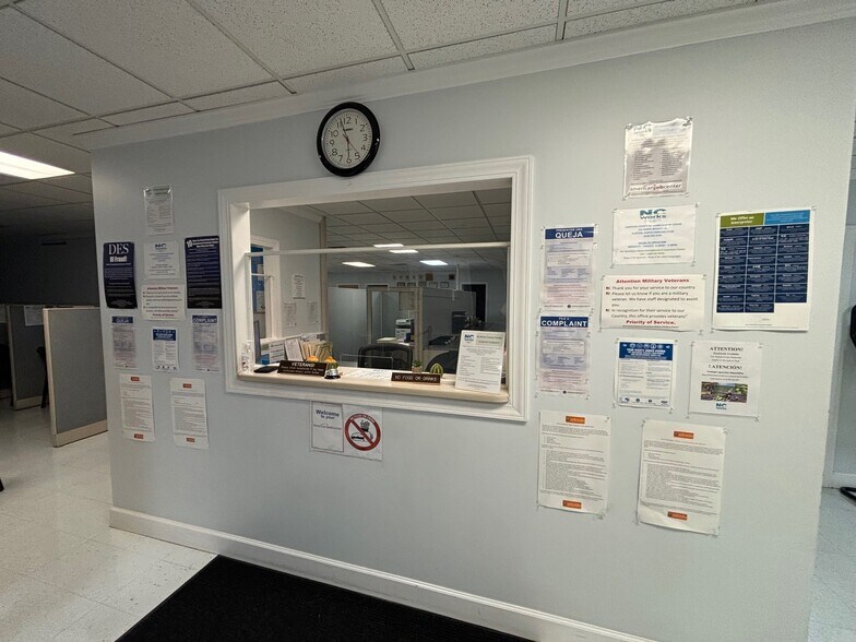 More Photos Of 115 North Blvd, Clinton Office Residential For Sale