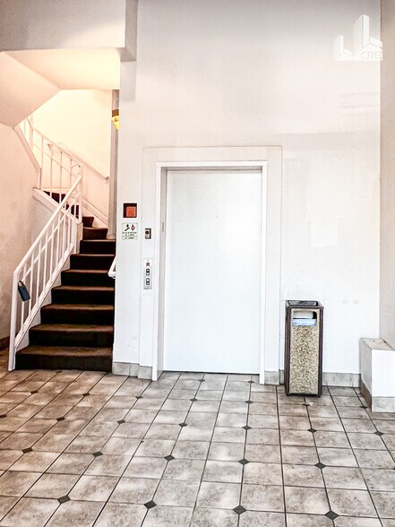 More Photos Of 2301-2323 Noriega St, San Francisco Medical For Sale