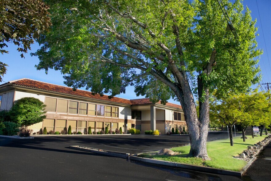Primary Photo Of 1135 Terminal Way, Reno Office Residential For Lease