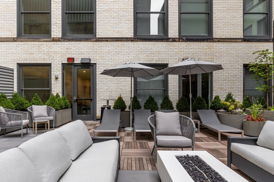 More Photos Of 316 4th Ave, Pittsburgh Apartments For Lease