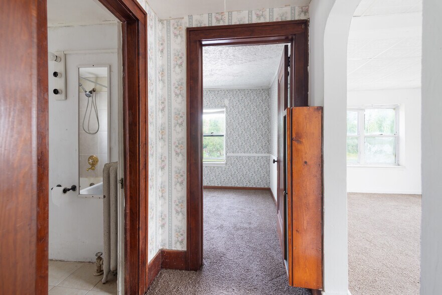 More Photos Of 3279 Emmett Rd, Emmett Multifamily For Sale