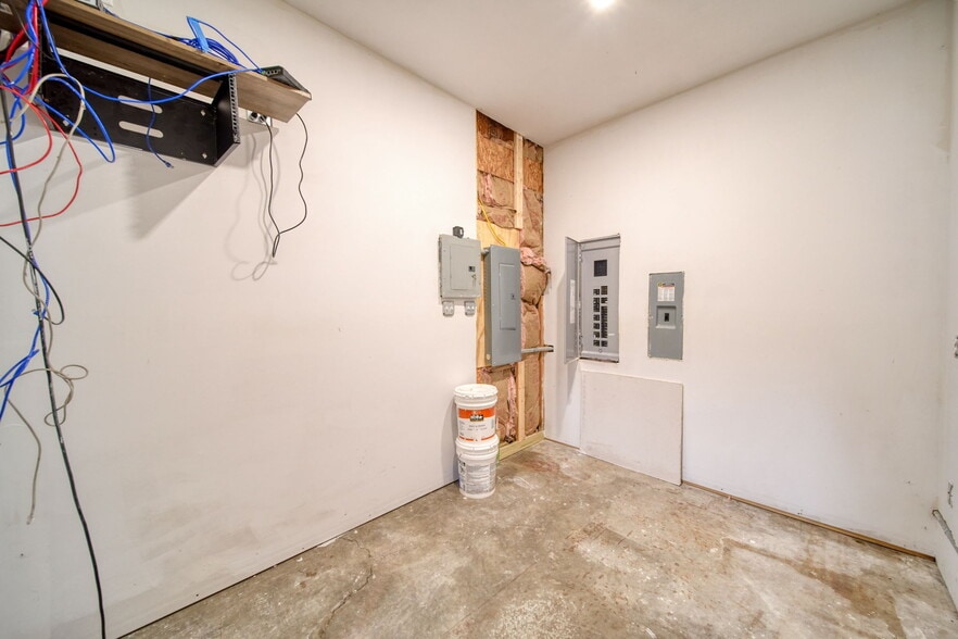 More Photos Of 5550 Carleton Rd, Palmyra Light Manufacturing For Sale