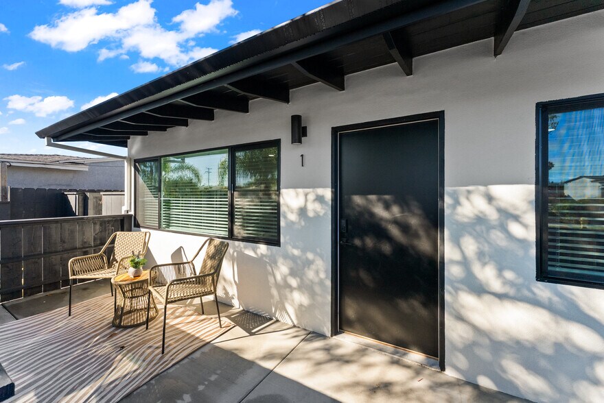 More Photos Of 4286 Samoset Ave, San Diego Multifamily For Sale