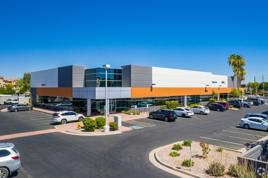 More Photos Of 7810 S Hardy Dr, Tempe Unknown For Lease