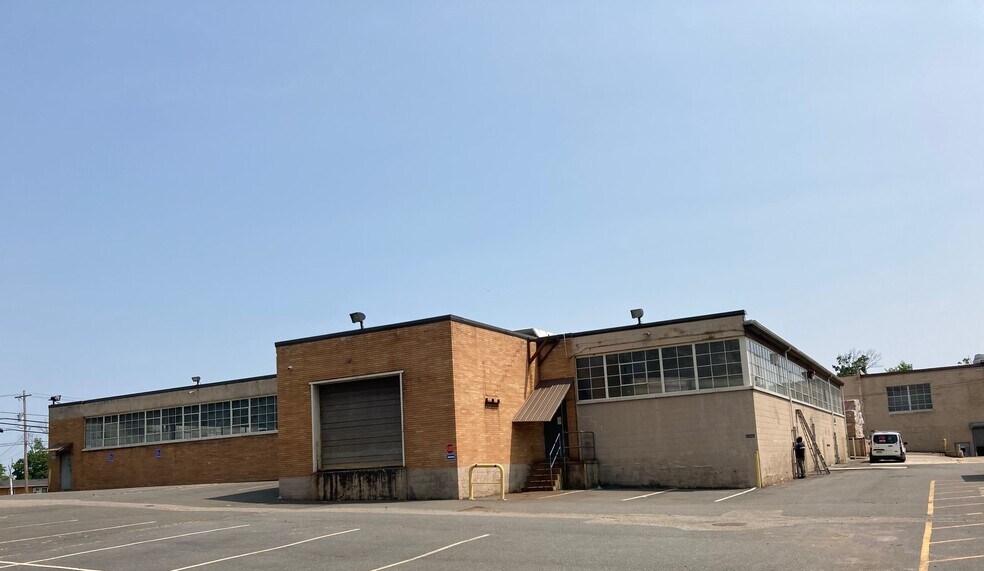 More Photos Of 137 US Highway 202, Ringoes Manufacturing For Sale