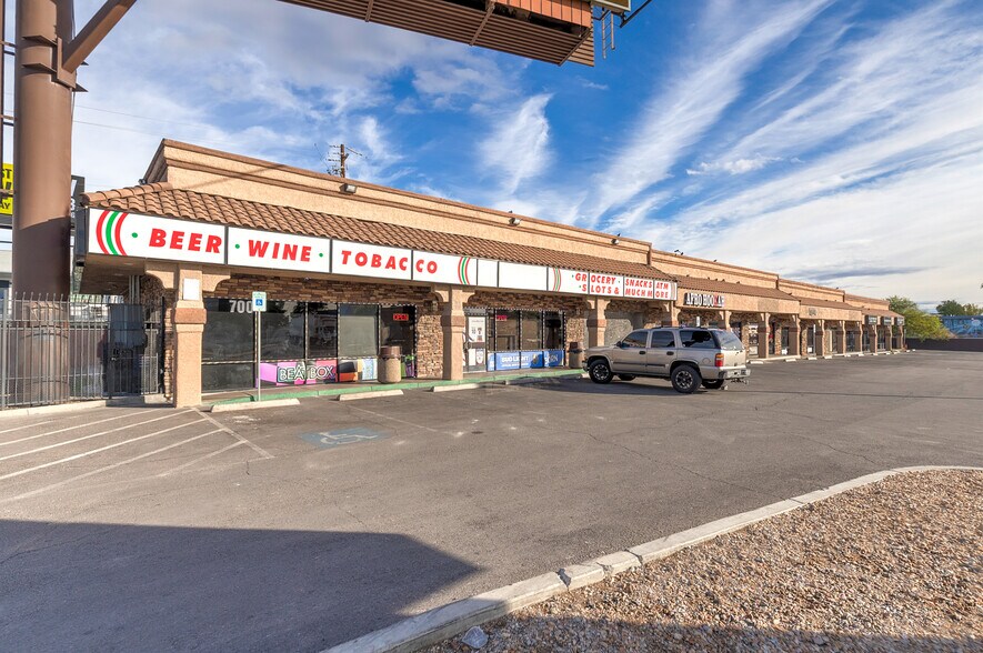 Primary Photo Of 700 E Naples Dr, Las Vegas Storefront For Lease