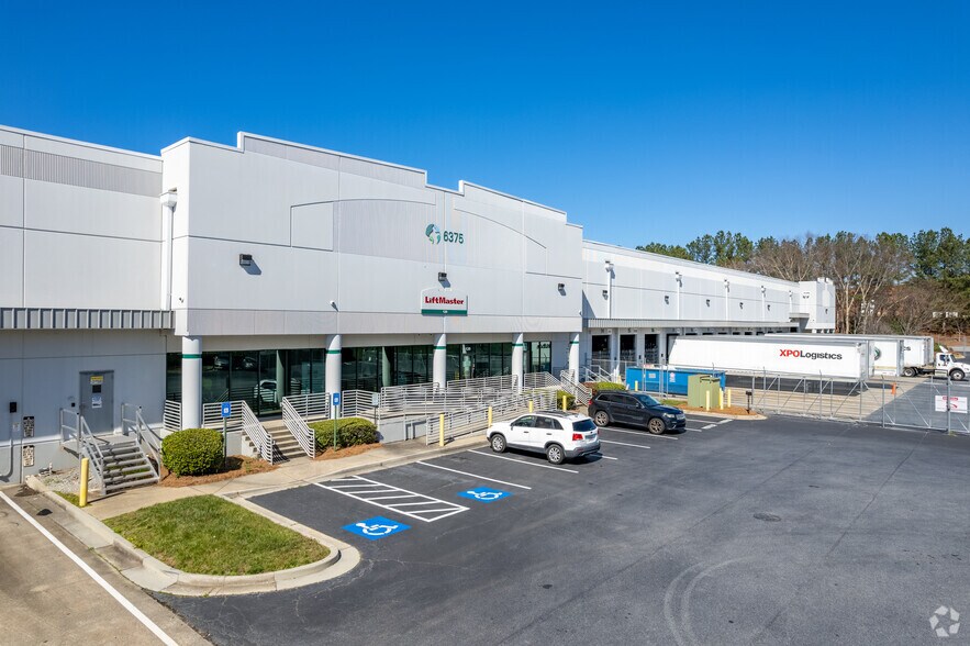 More Photos Of 6375 Best Friend Rd, Norcross Warehouse For Lease