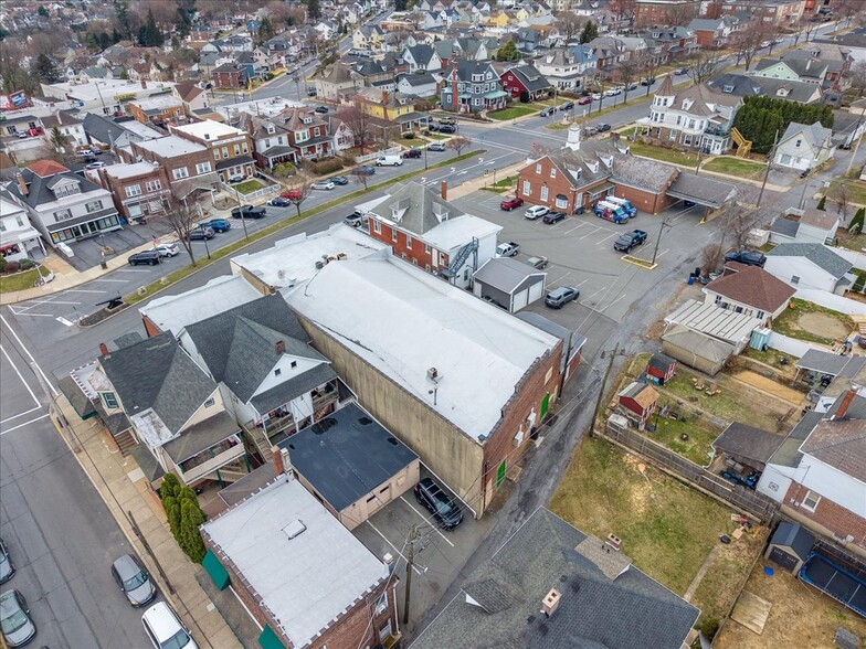 More Photos Of 1707 Washington Blvd, Easton Storefront Retail Residential For Sale