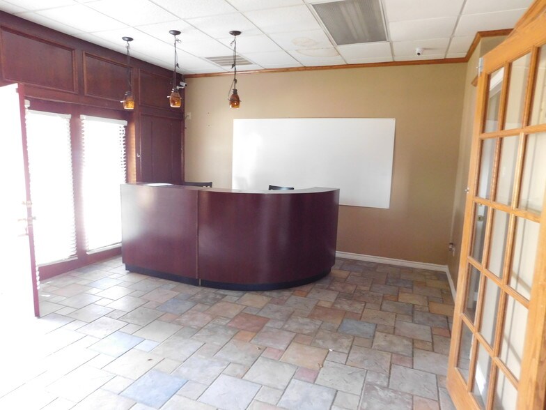 More Photos Of 4104 SW 33rd Ave, Amarillo Medical For Sale