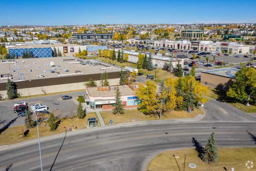 More Photos Of 75 Crowfoot Cres NW, Calgary Bank For Lease