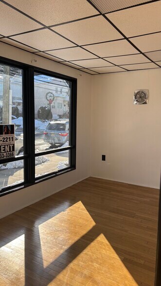 More Photos Of 606 McBride Ave, Woodland Park Office For Lease