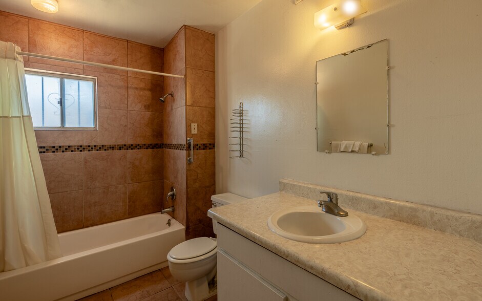 More Photos Of 3526 E Benson Hwy, Tucson Hotel For Sale