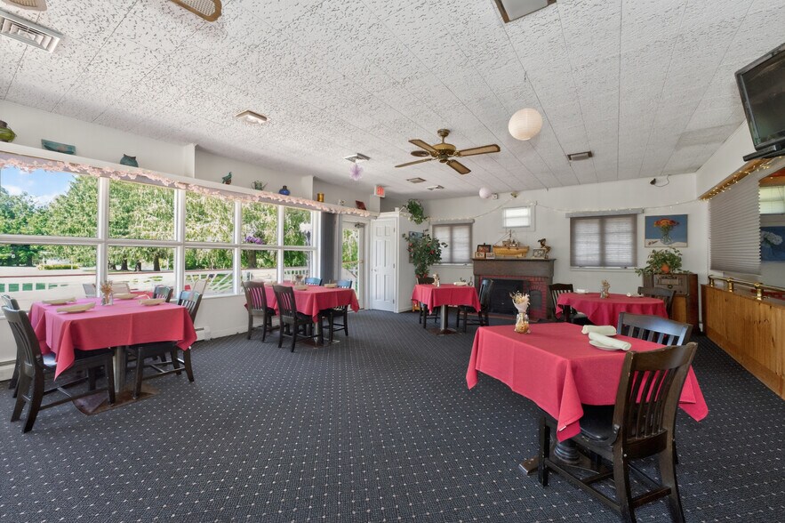 More Photos Of 160 Creamery Rd, Greenville Specialty For Sale
