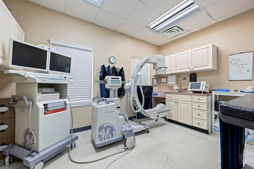 More Photos Of 440 SW Perimeter Glen, Lake City Medical For Sale