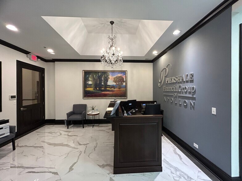 More Photos Of 1531 Grove Ave, Barrington Office For Sale