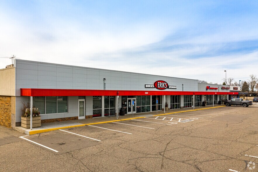 More Photos Of 2090-2100 NW Northdale Blvd, Coon Rapids Unknown For Lease