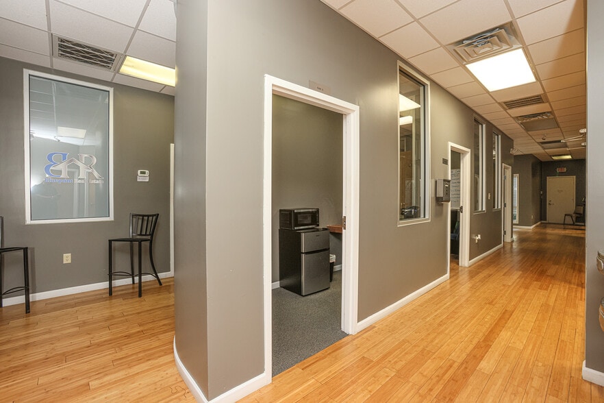 More Photos Of 8311 Two Notch Rd, Columbia Office For Sale