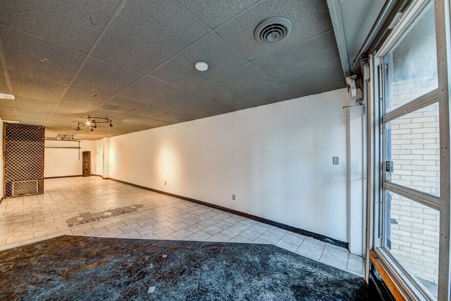 More Photos Of 749-755 E Warrington Ave, Pittsburgh General Retail For Lease