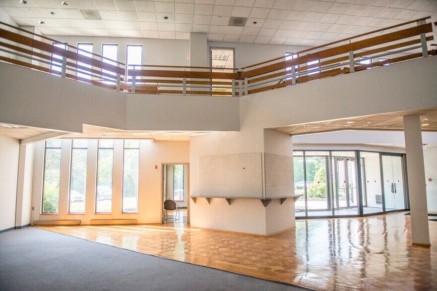 More Photos Of 1 Apollo Dr, Glens Falls Office For Lease