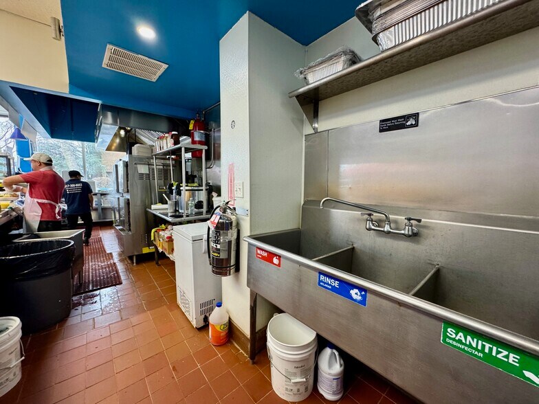 More Photos Of 17202 Linden Blvd, Jamaica Multifamily For Sale