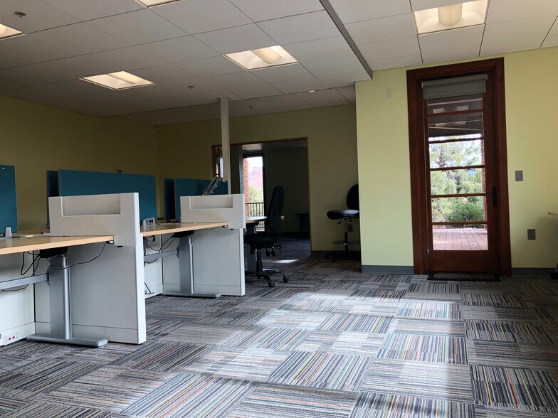 More Photos Of 1120 W Highway 89A, Sedona Office For Lease