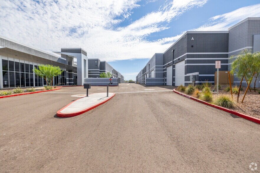 More Photos Of 24415 N 19th Ave, Phoenix Warehouse For Sale