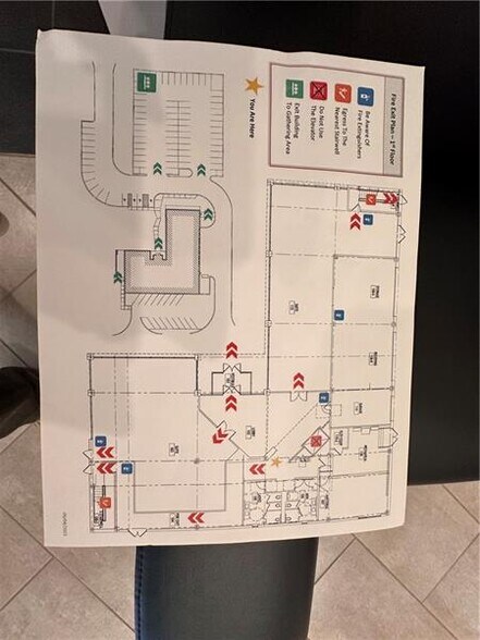 More Photos Of 800 Regis Ave, Pittsburgh Medical For Lease