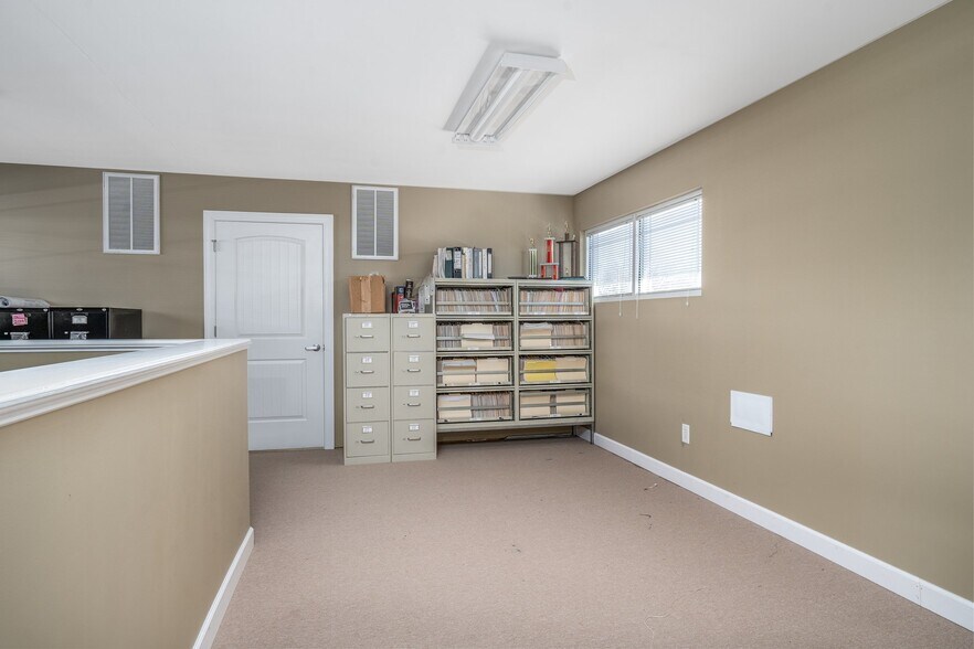 More Photos Of 4025 Capital Dr, Rocky Mount Office For Sale