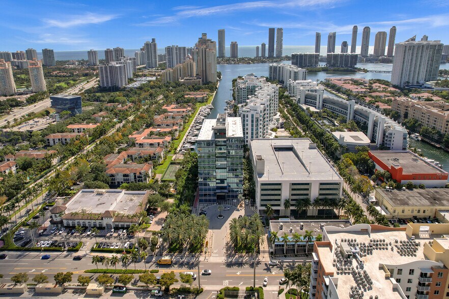 More Photos Of 18851 NE 29th Ave, Aventura Office For Lease