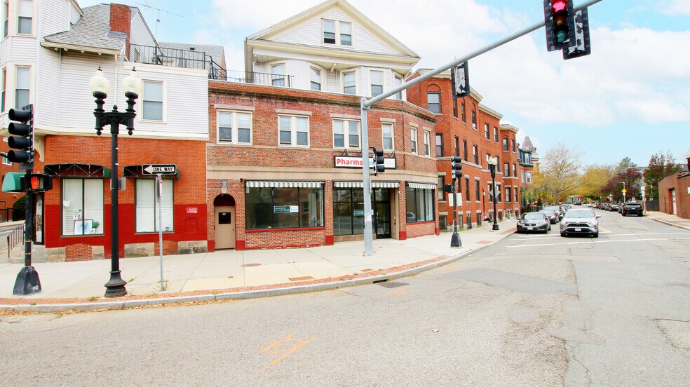Primary Photo Of 50 John Eliot Sq, Roxbury Apartments For Lease