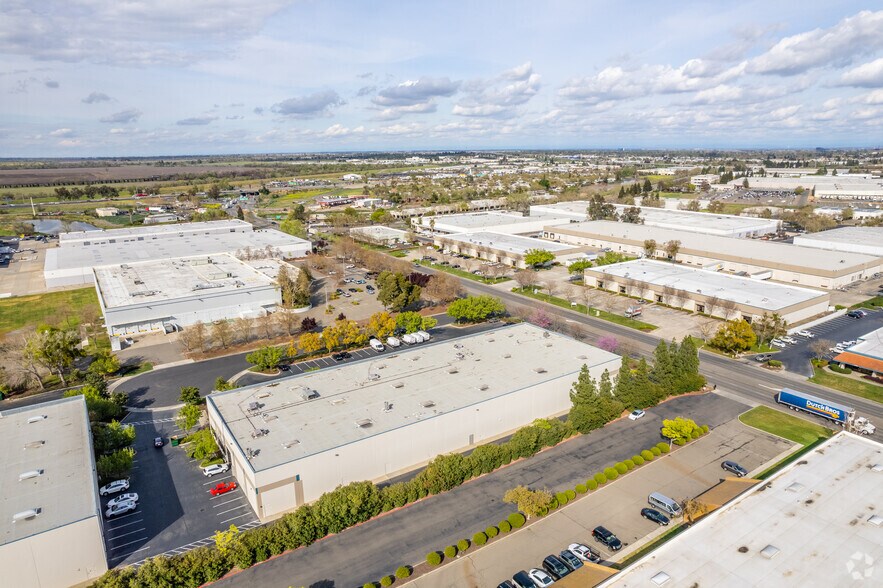 More Photos Of 1600 Raley Ct, West Sacramento Warehouse For Lease