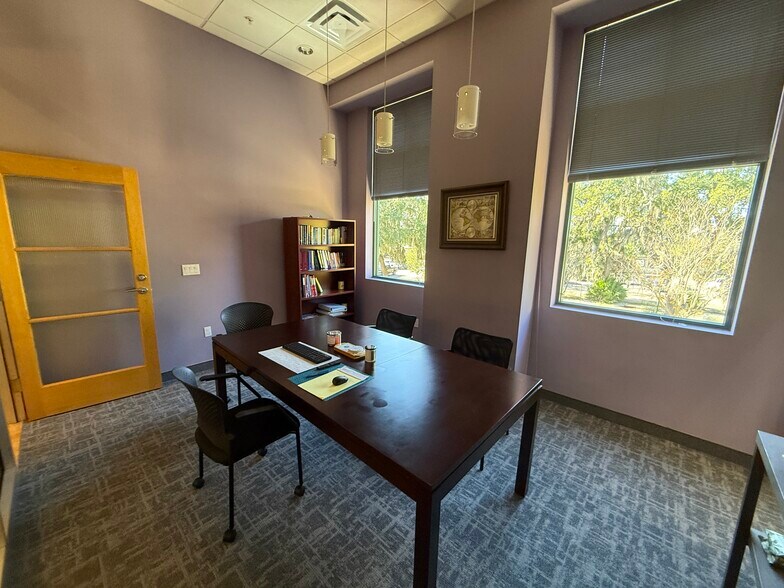 More Photos Of 961687 Gateway Blvd, Fernandina Beach Medical For Lease