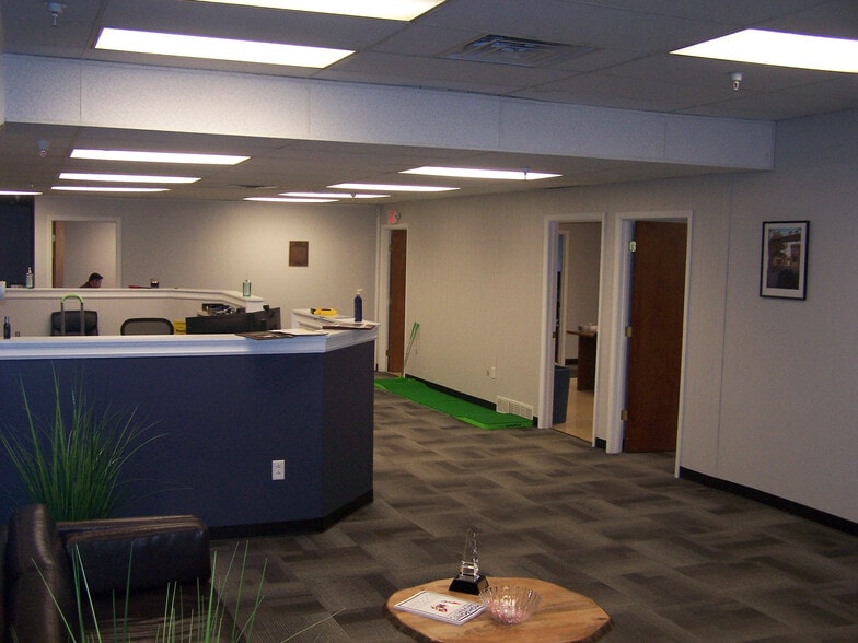 More Photos Of 150 Wales Ave, Tonawanda Warehouse For Lease