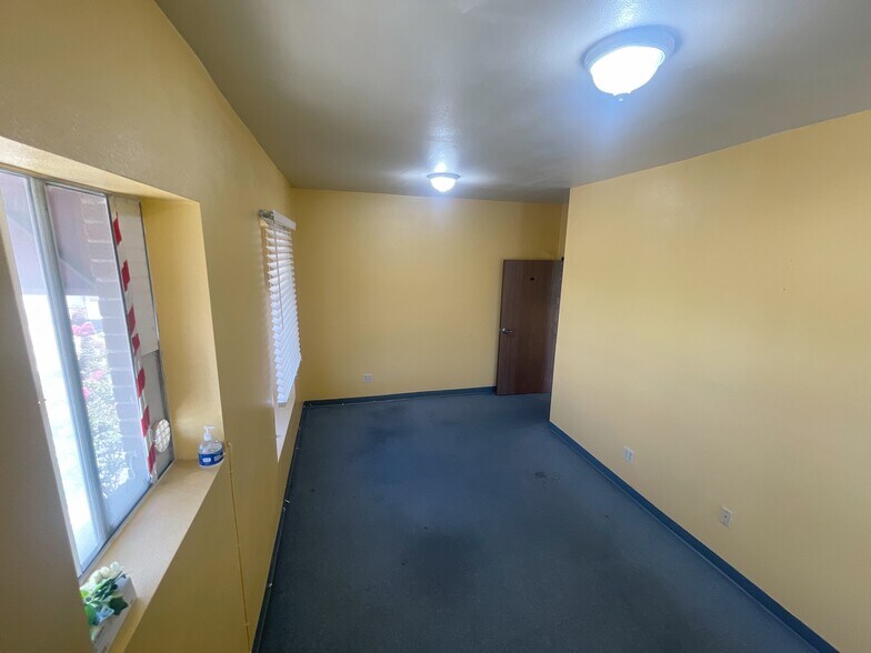 More Photos Of 5344 Long Beach Blvd, Long Beach Storefront Retail Office For Lease