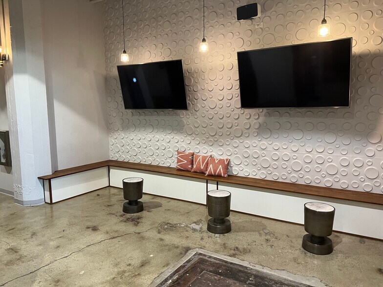 More Photos Of 2721 Cesar Chavez Blvd, Fresno Office For Lease