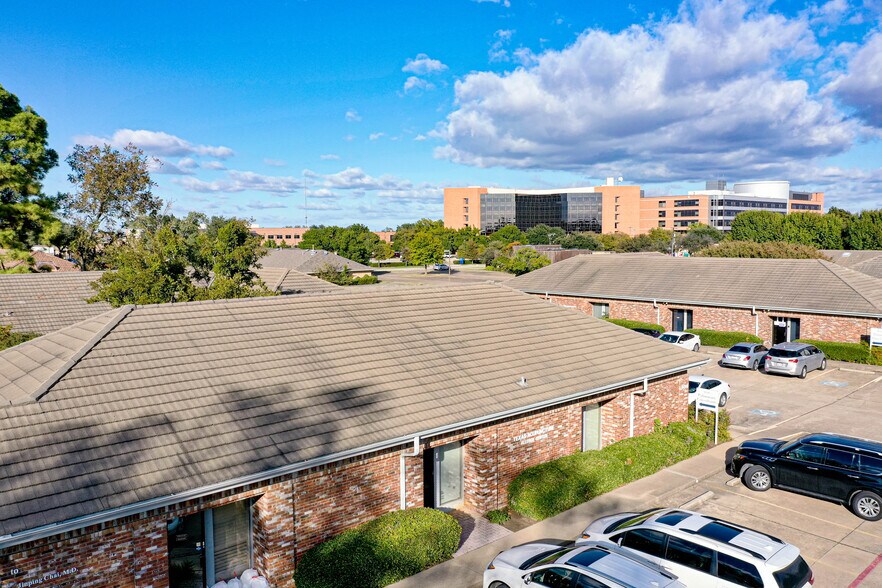 More Photos Of 911 Medical Centre Dr, Arlington Medical For Sale