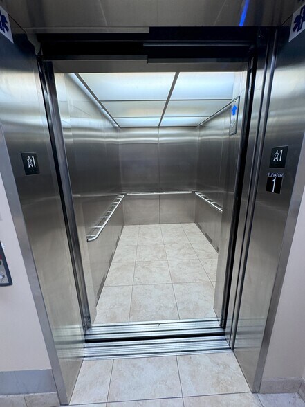 More Photos Of 1068 Broadway, El Cajon Medical For Sale