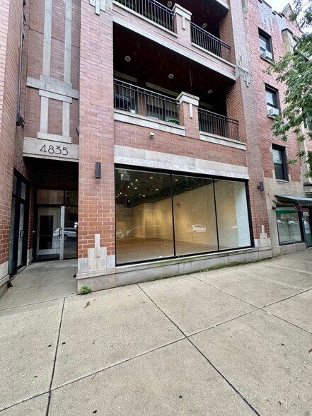 Primary Photo Of 4835-4845 N Damen Ave, Chicago Multifamily For Sale