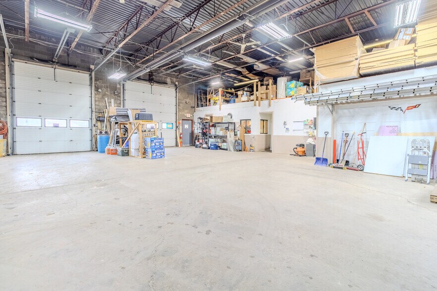 More Photos Of 204 Main St, East Pittsburgh Warehouse For Sale