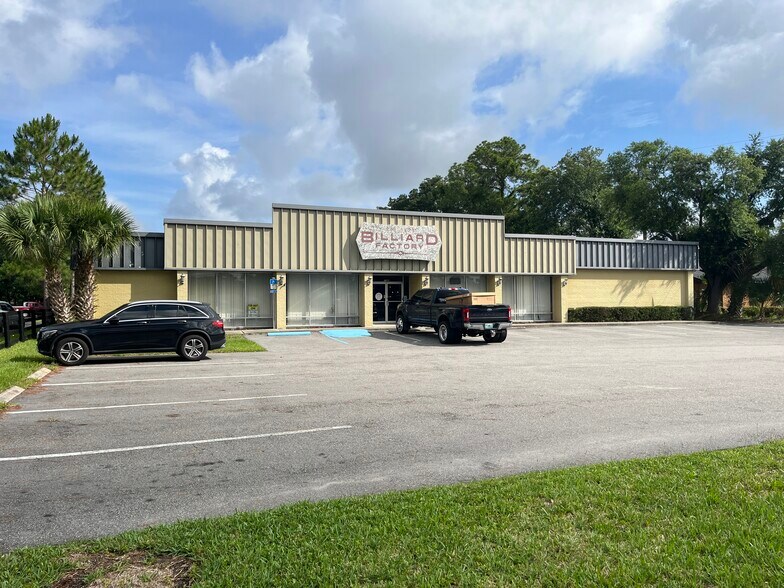 Primary Photo Of 5585 University Blvd W, Jacksonville Storefront Retail Office For Sale