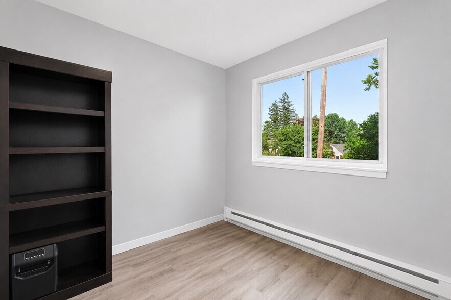 More Photos Of 79 Yaun Ave, Liberty Apartments For Sale