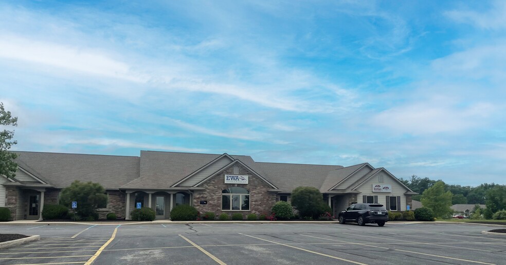 Primary Photo Of 9071-9079 Stellhorn Crossing Pky, Fort Wayne Office For Lease