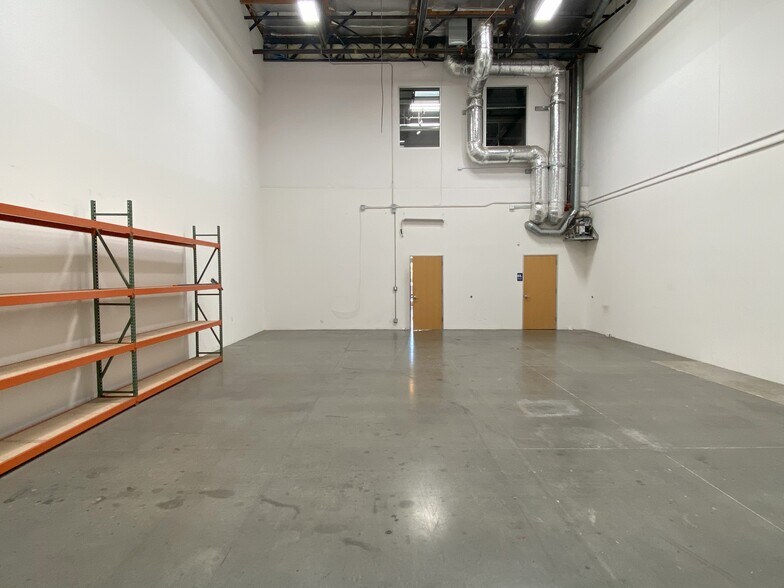 More Photos Of 315 N Puente St, Brea Research And Development For Lease